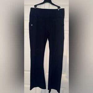 Fabletics StretchTech™ Kick Flare Scrub Legging
